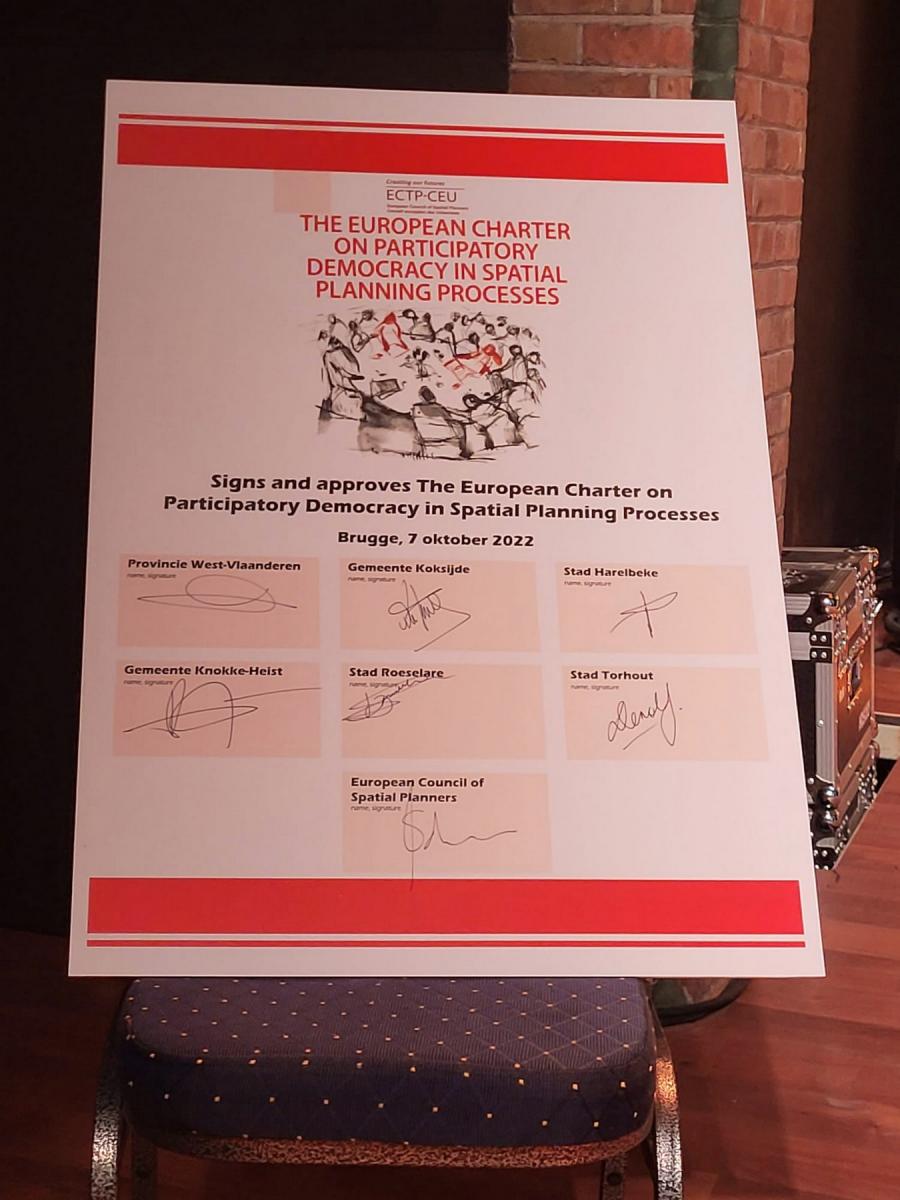 Koksijde ondertekent Europees charter:  Participatieve democratie in Ruimtelijke Planningsprocessen