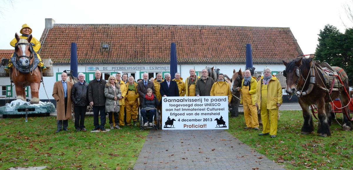 Een foto van onze paardenvissers uit 2013.